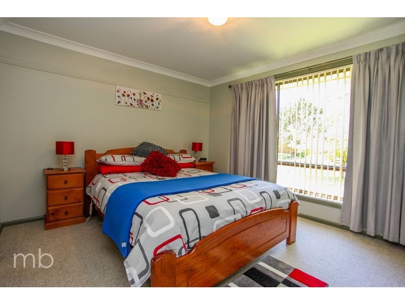 7 Pitta Pitta Place, Orange NSW 2800
