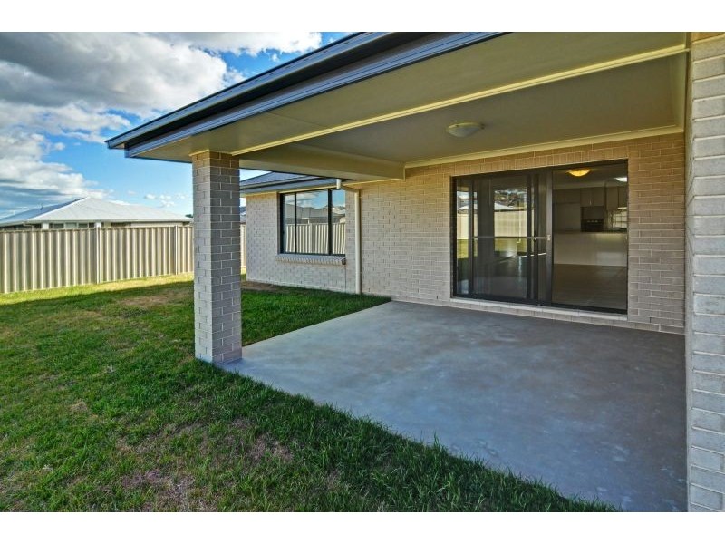 10-12 Clem McFawn Way, Orange NSW 2800