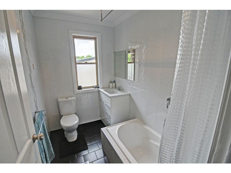 14 Cassey Crescent, Orange NSW 2800