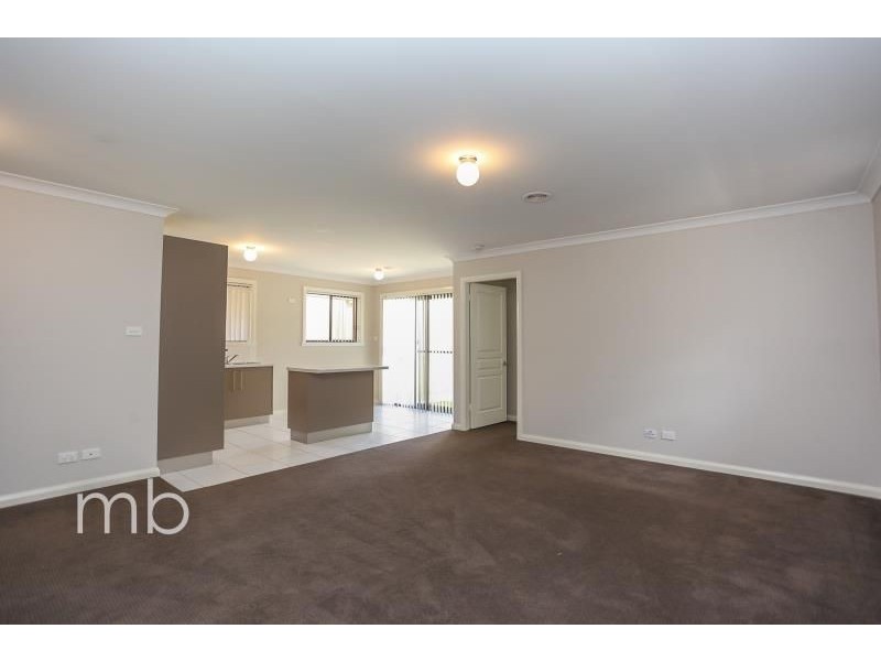 2 Messina Street, Orange NSW 2800