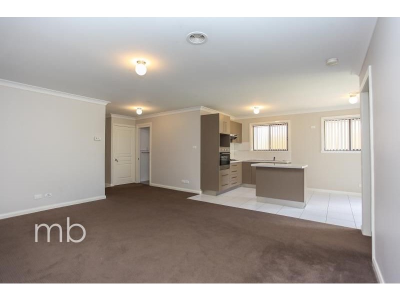 2 Messina Street, Orange NSW 2800