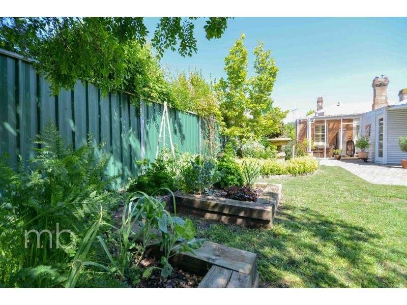 156 Edward Street, Orange NSW 2800