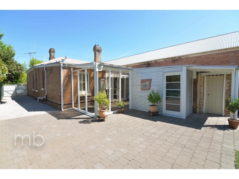 156 Edward Street, Orange NSW 2800