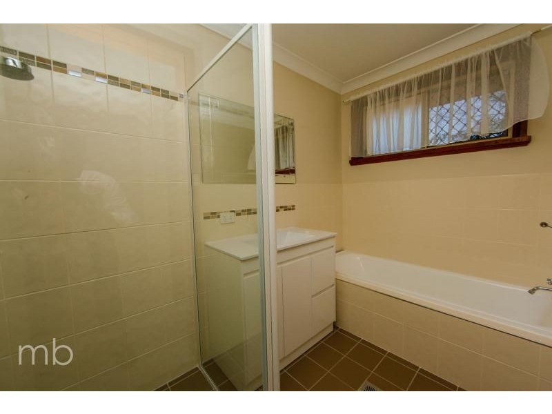 9 Anthony Crescent, Orange NSW 2800