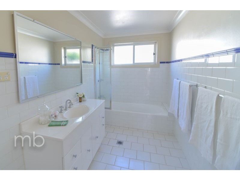 56 March Street, Orange NSW 2800