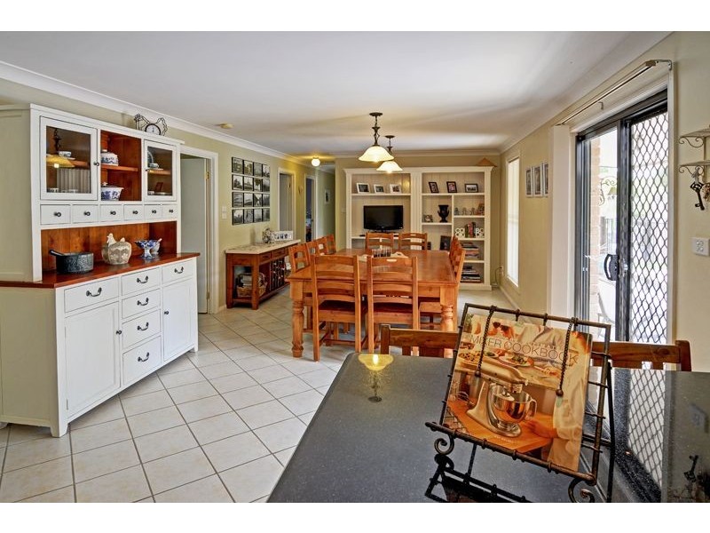 2 Homestead Close, Orange NSW 2800