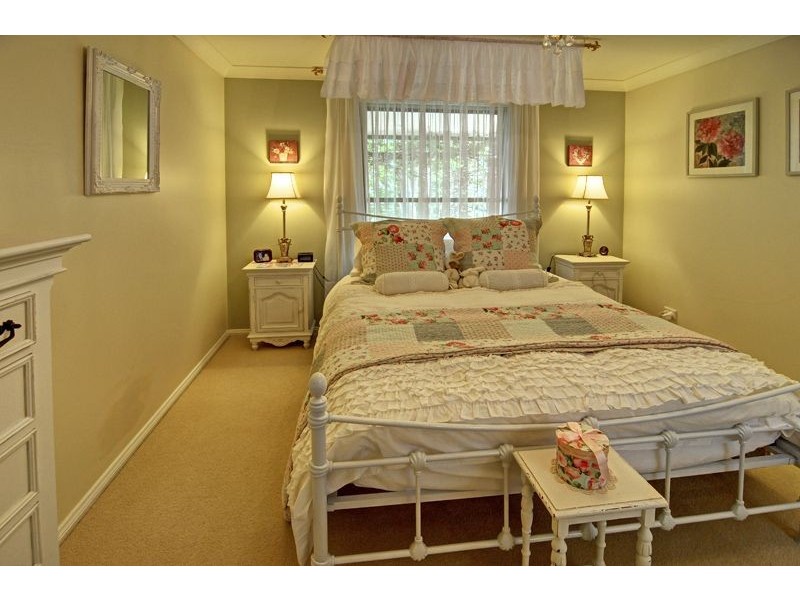 2 Homestead Close, Orange NSW 2800