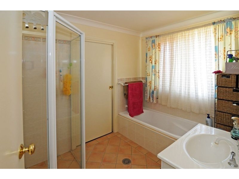 12b Wisteria Place, Orange NSW 2800