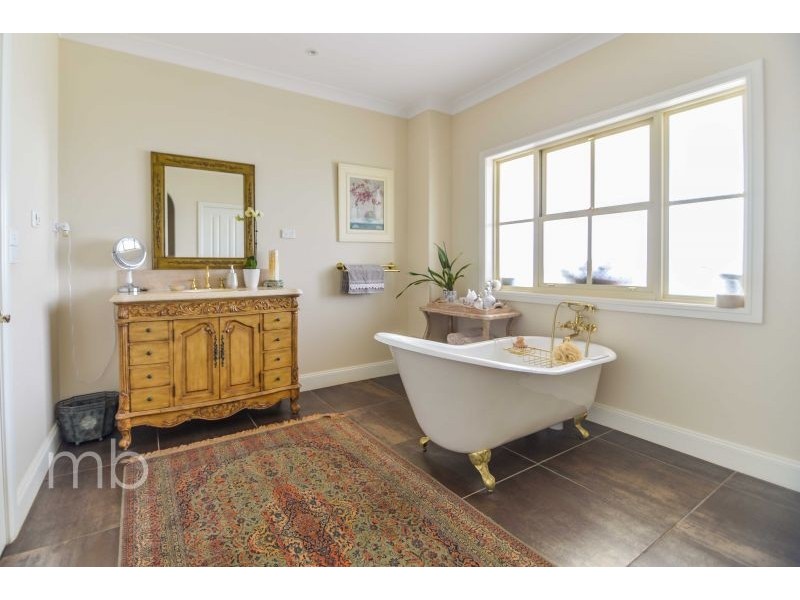 Strathmore Lot 390 Millthorpe Road, Orange NSW 2800