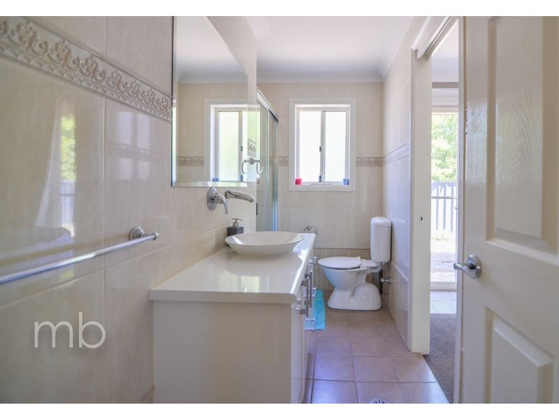 11 Juniper Place, Orange NSW 2800