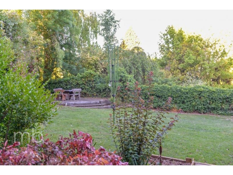 48 Coronation Drive, Orange NSW 2800