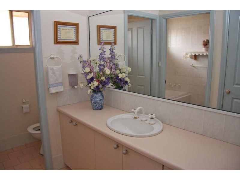 22 Glendale Crescent, Orange NSW 2800