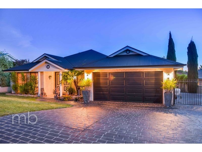 14 Olympic Drive, Orange NSW 2800