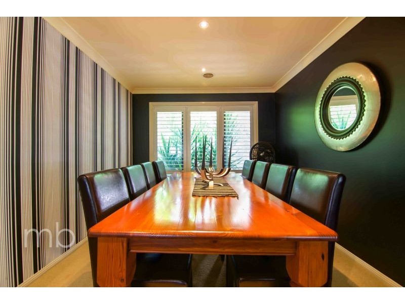 14 Olympic Drive, Orange NSW 2800