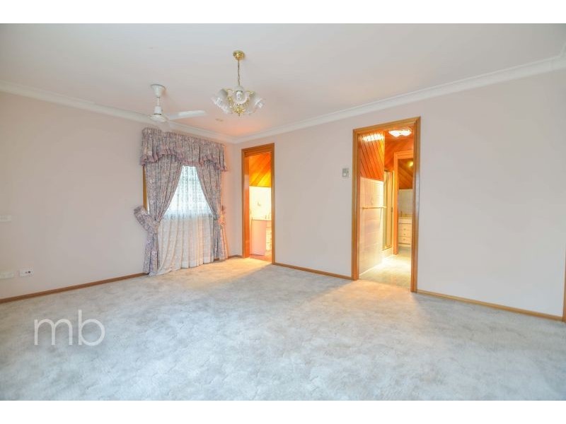 7 Sieben Drive, Orange NSW 2800