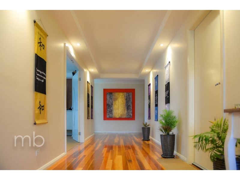 4 Avonlea Place, Orange NSW 2800