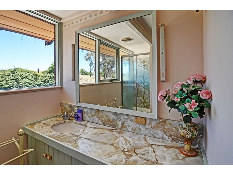 Nangkita 14 Favell Road, Lucknow NSW 2800