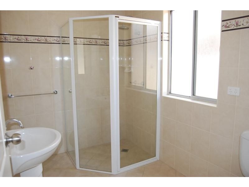 1a Racecourse Road, Orange NSW 2800