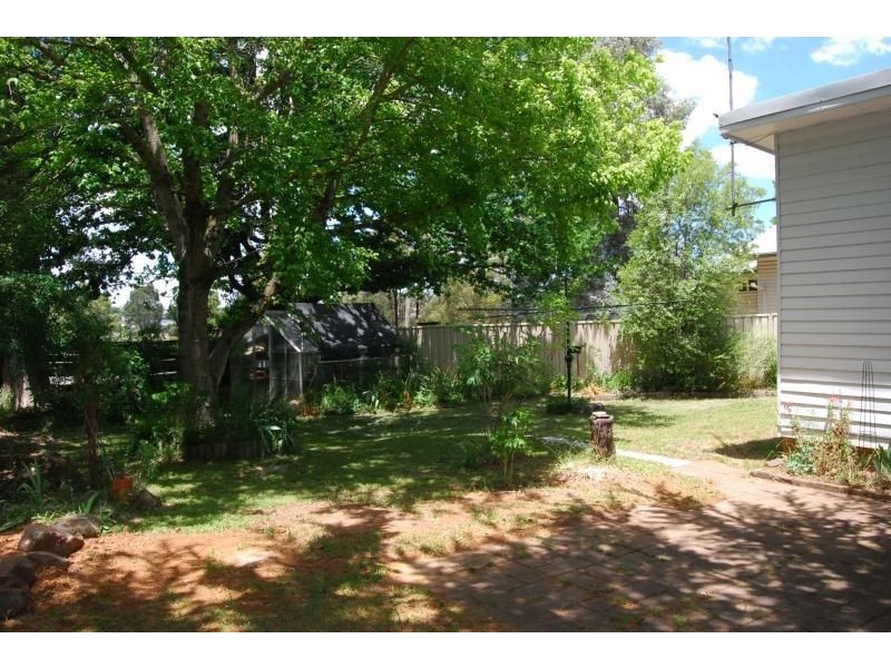 1a Racecourse Road, Orange NSW 2800