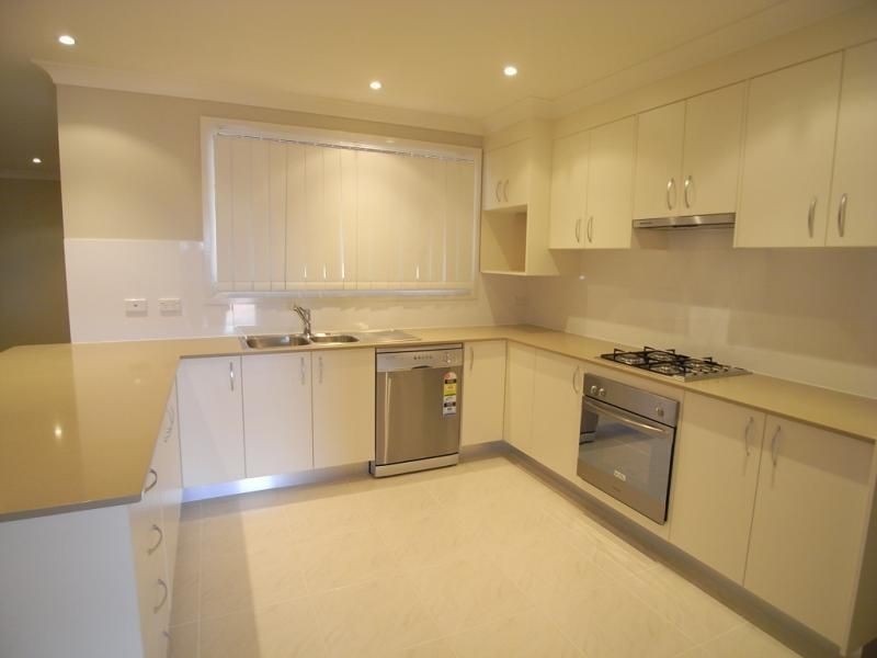 90 Diamond Drive, Orange NSW 2800