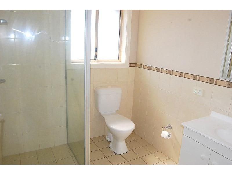 16 Hughes Street, Orange NSW 2800