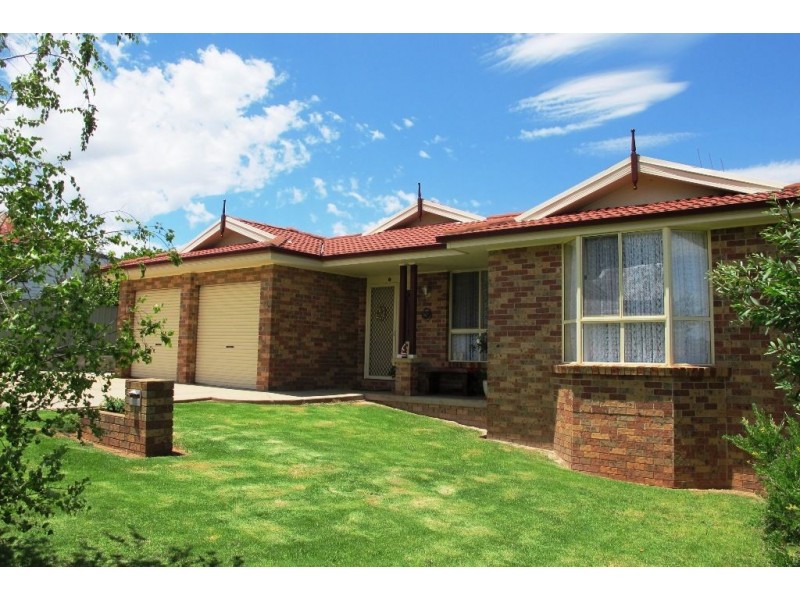 22 Crowson Street, Millthorpe NSW 2798