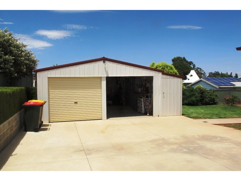 22 Crowson Street, Millthorpe NSW 2798