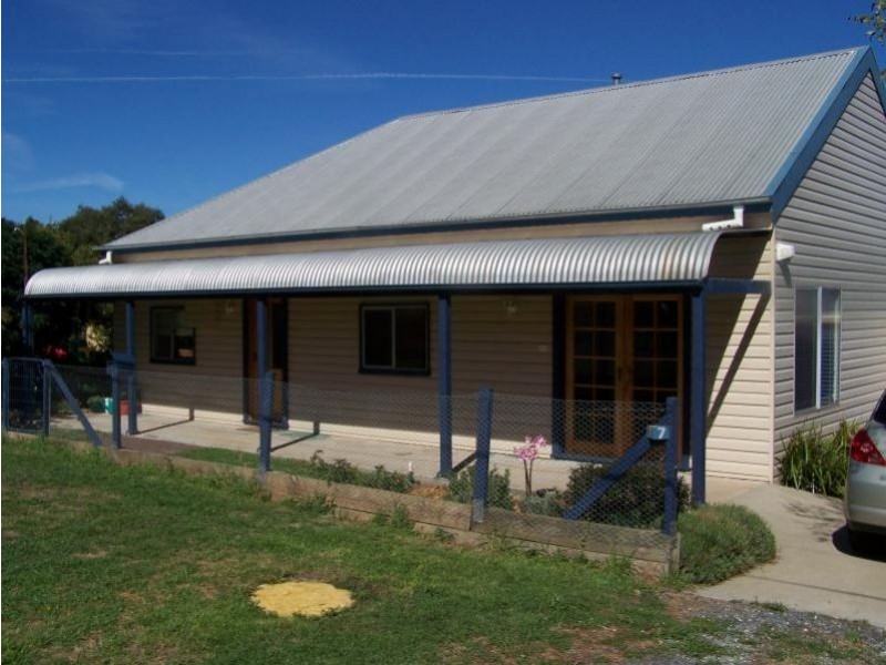 7 Unwin Street, Millthorpe NSW 2798