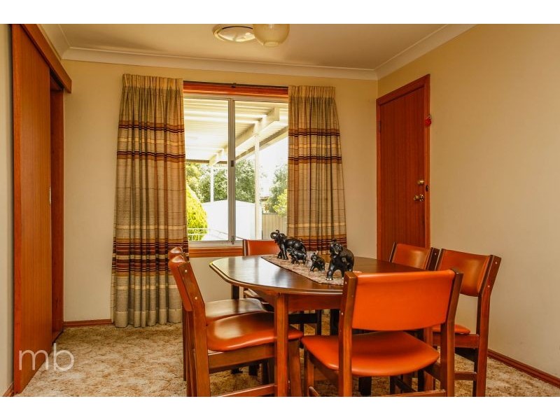 9 Annis Avenue, Orange NSW 2800