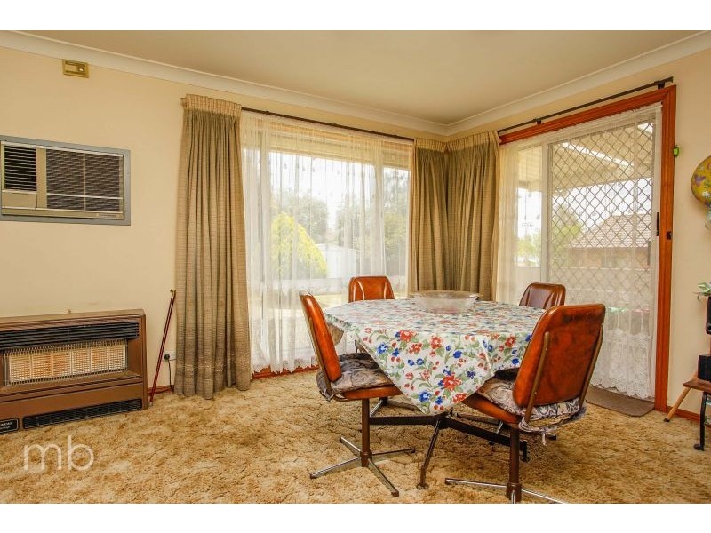 9 Annis Avenue, Orange NSW 2800