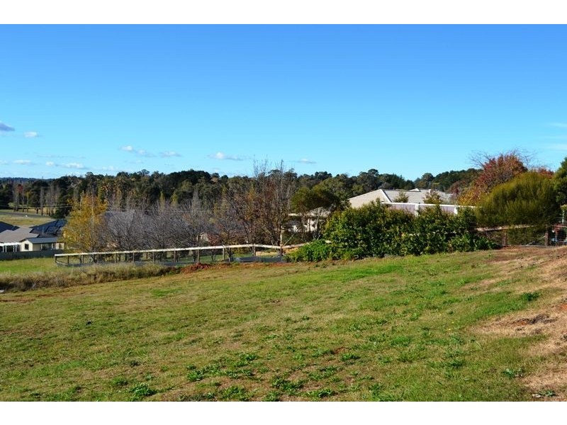 7 Bowman Avenue, Orange NSW 2800