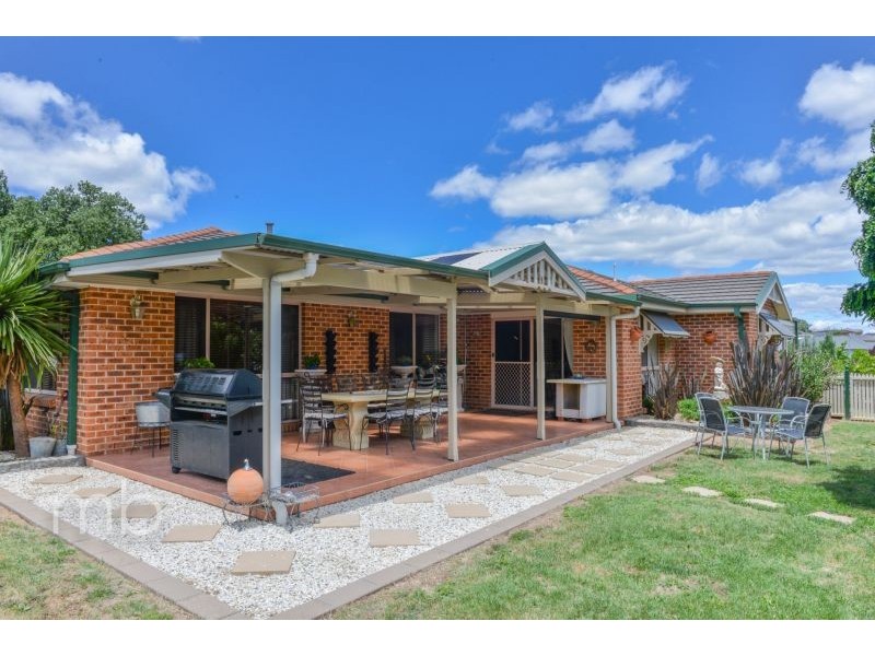 12 Terry Turner Drive, Orange NSW 2800