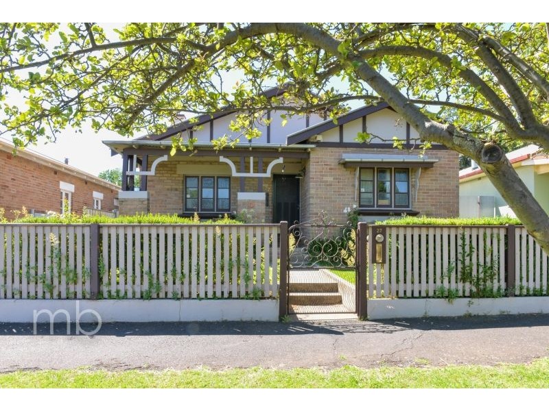 22 Allenby Road, Orange NSW 2800