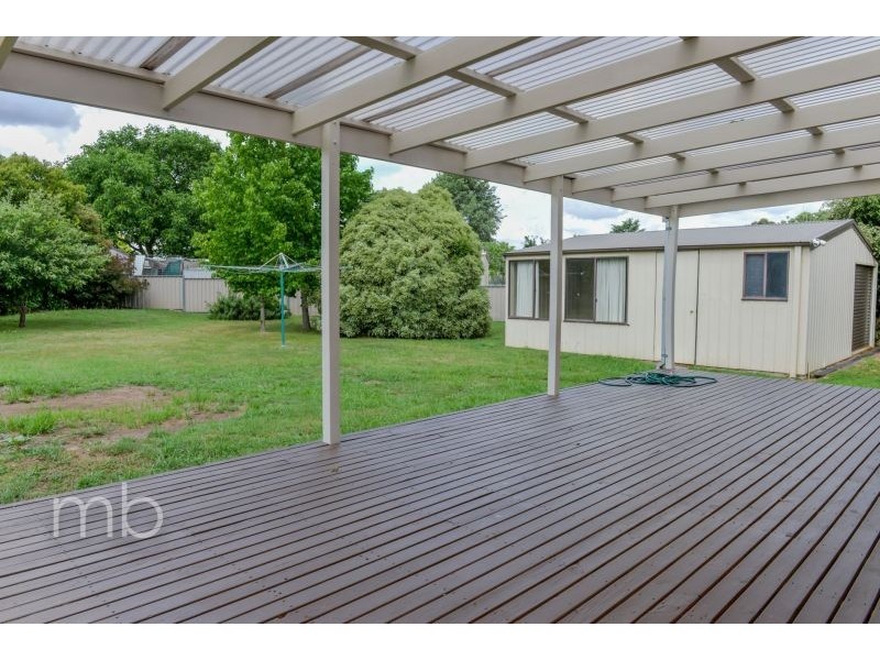 4 Morobe Place, Orange NSW 2800