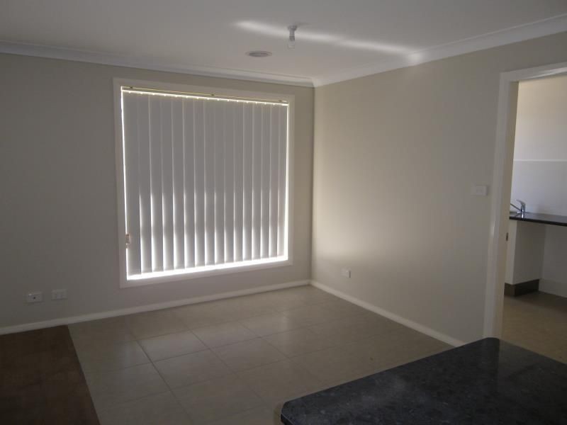 3 Braeburn Crescent, Orange NSW 2800