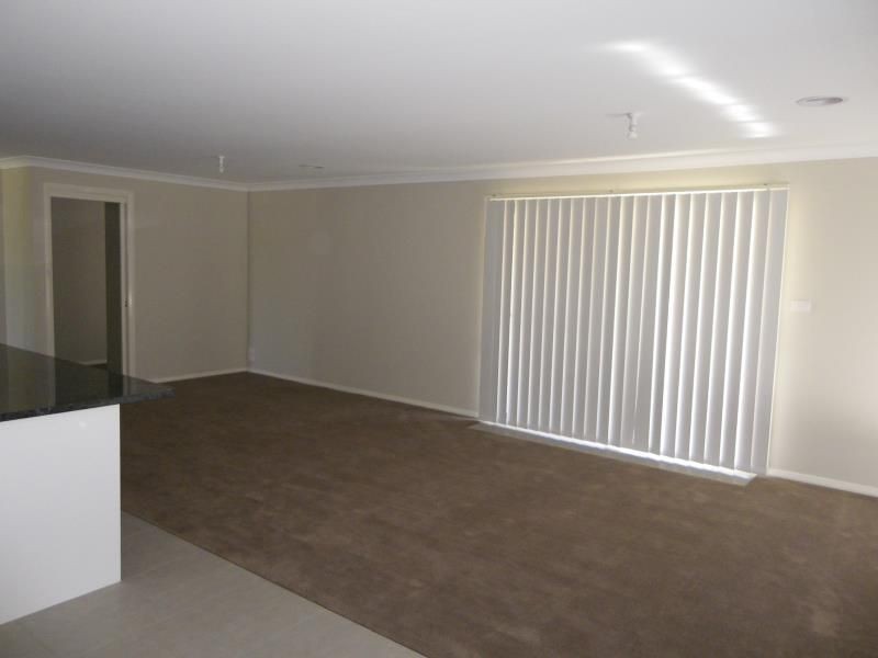 3 Braeburn Crescent, Orange NSW 2800