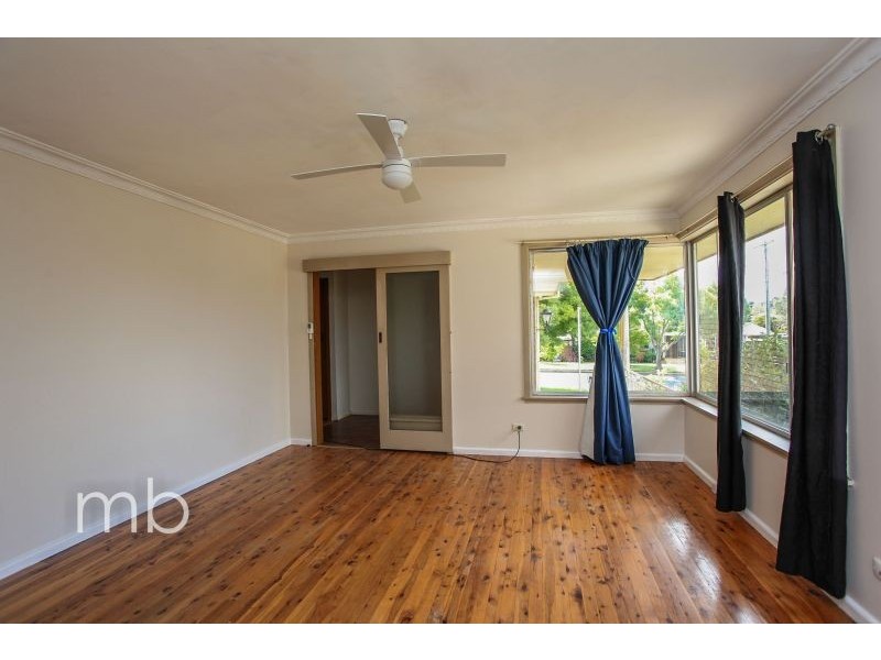 6 Caleula Crescent, Orange NSW 2800