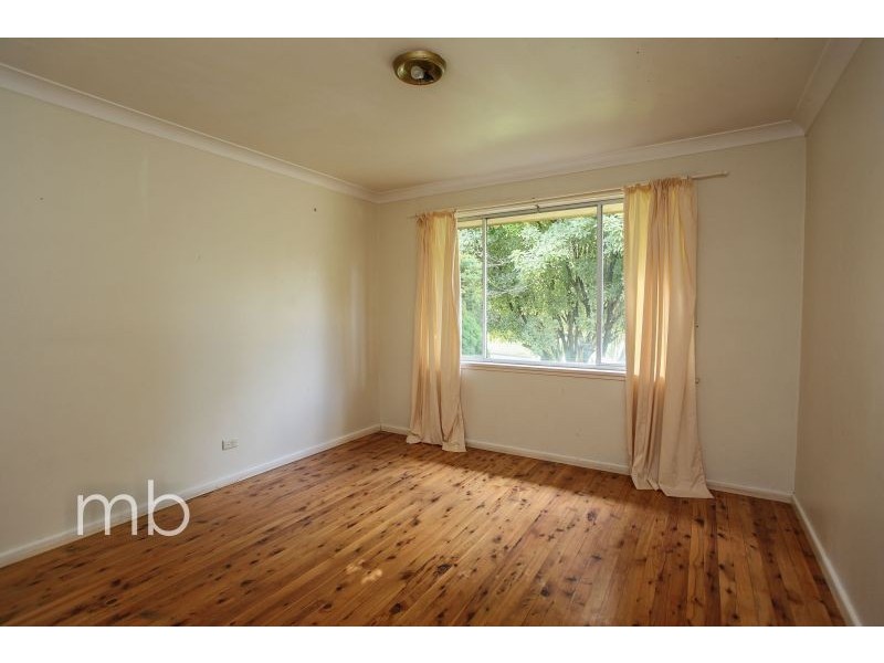 6 Caleula Crescent, Orange NSW 2800