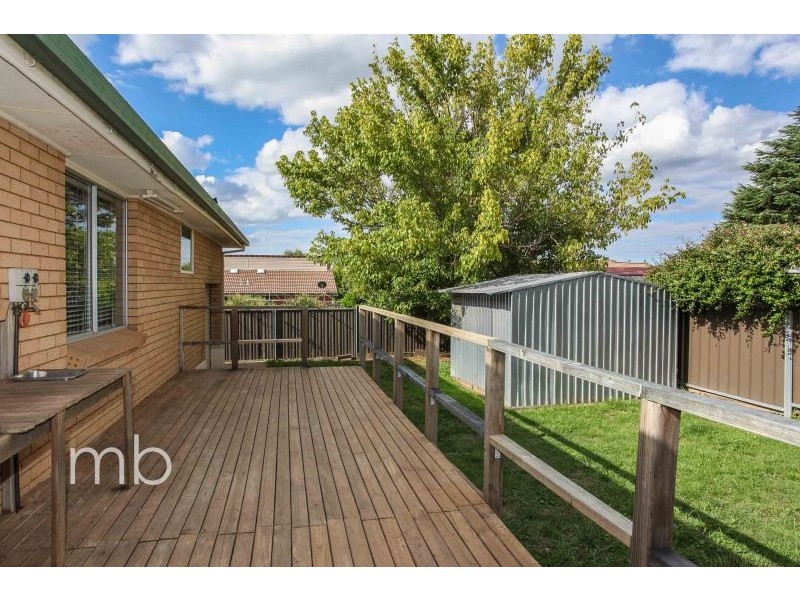 6 Caleula Crescent, Orange NSW 2800