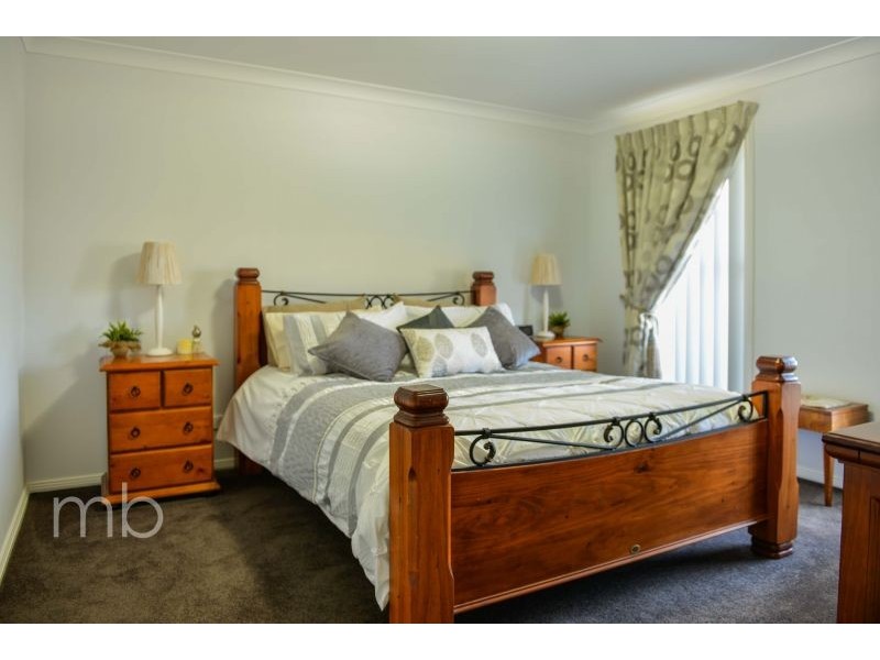 13 Elberta Street, Orange NSW 2800