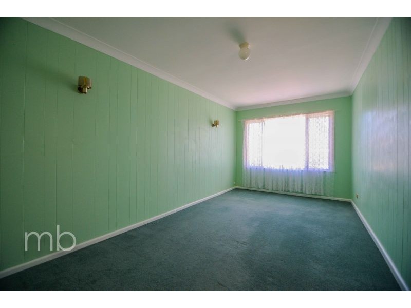 127 Woodward Street, Orange NSW 2800