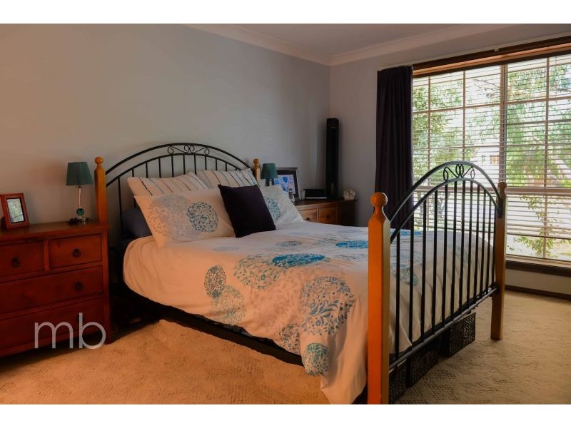 13 Church Street, Millthorpe NSW 2798