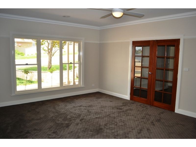 22 Centennial Crescent, Orange NSW 2800