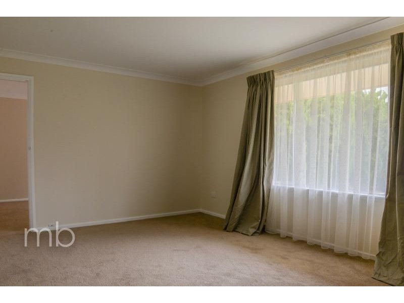 4 Morobe Place, Orange NSW 2800