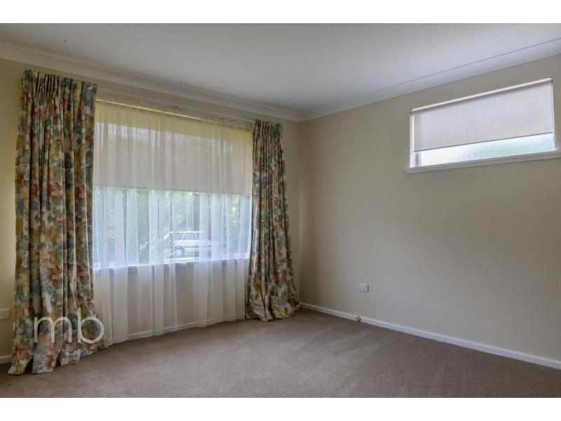 4 Morobe Place, Orange NSW 2800