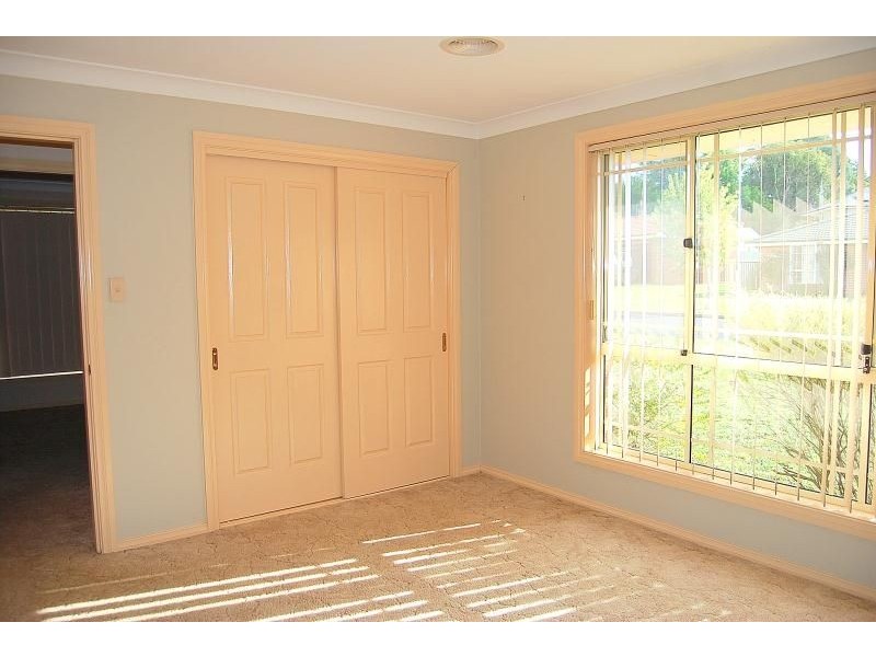 1 Hereford Place, Orange NSW 2800