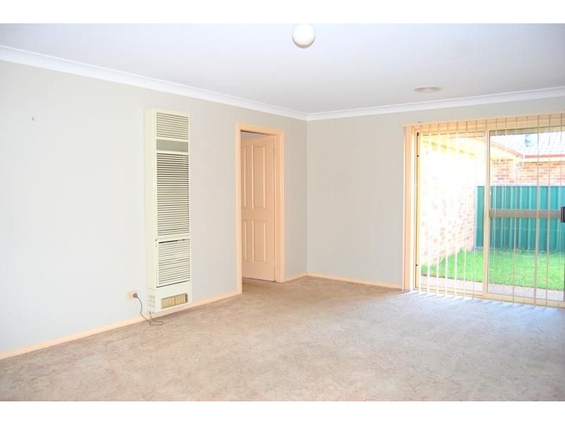 1 Hereford Place, Orange NSW 2800