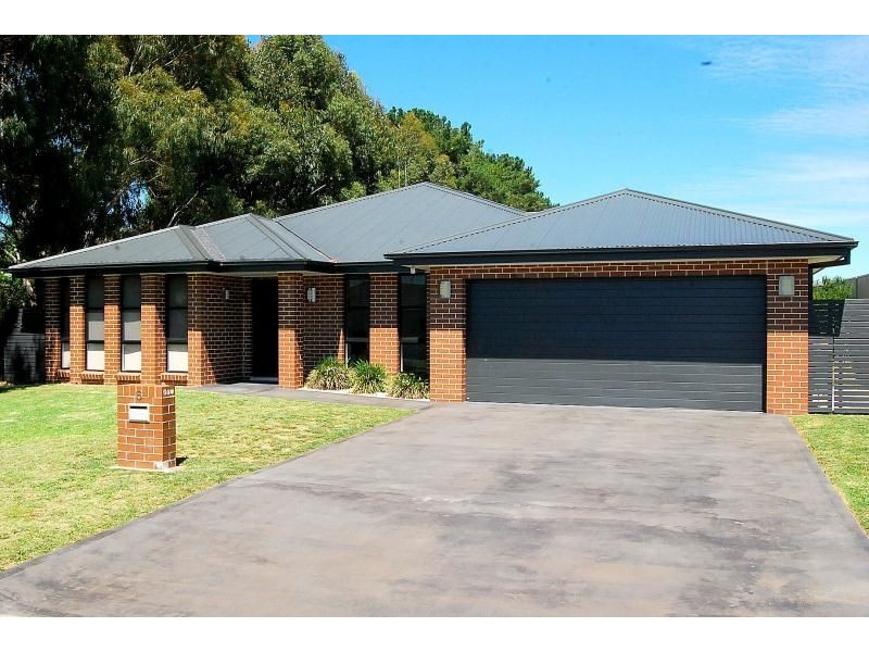6 Topaz Street, Orange NSW 2800