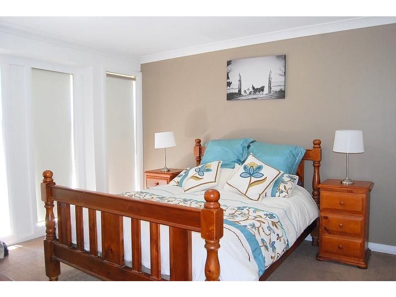 6 Topaz Street, Orange NSW 2800