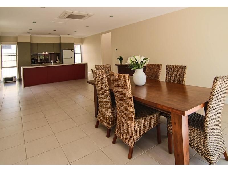 7 Diamond Drive, Orange NSW 2800